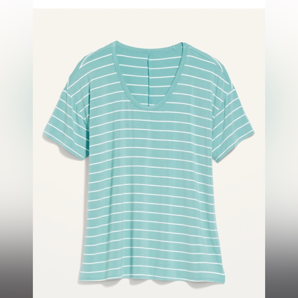 NWOT Old Navy Oversized Luxe T Shirt